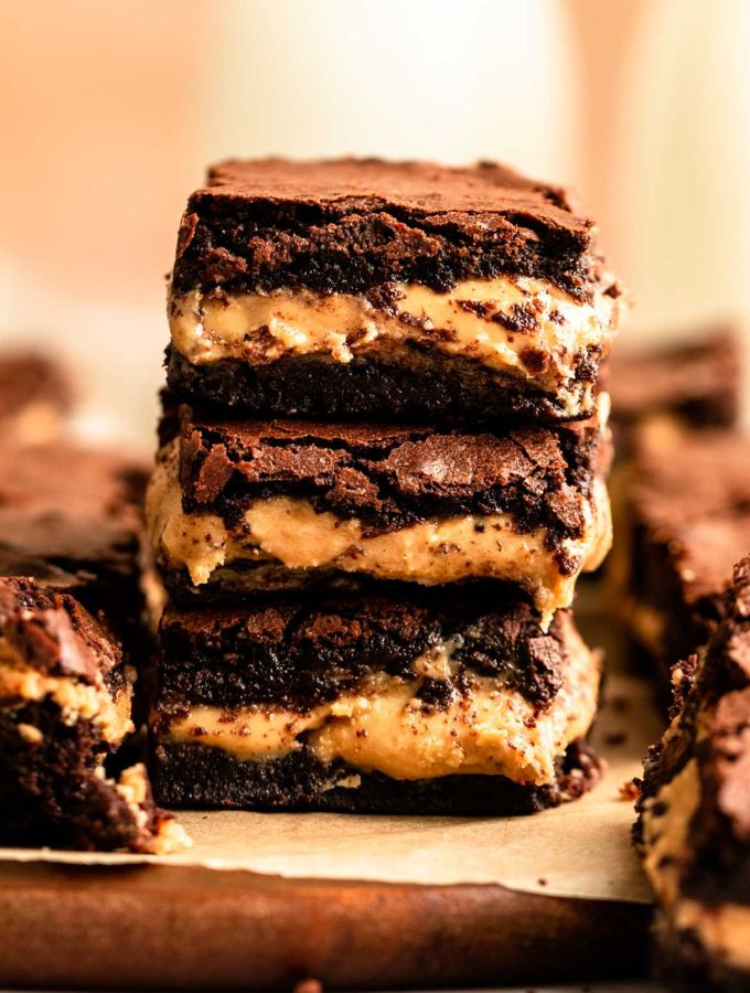 Gooey Fudge & Creamy Peanut Butter Brownies: Your Ultimate Guide